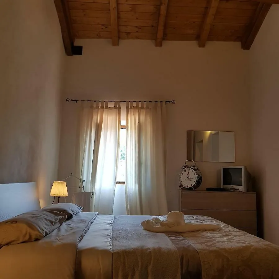 La Casa Di Nonno Fli' Villa Regnano  Holiday home