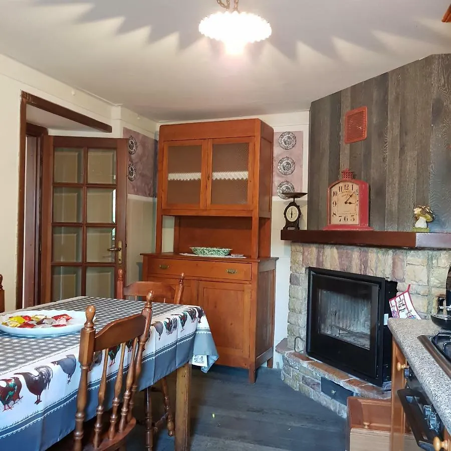 Holiday home La Casa Di Nonno Fli' Villa Regnano  Italy